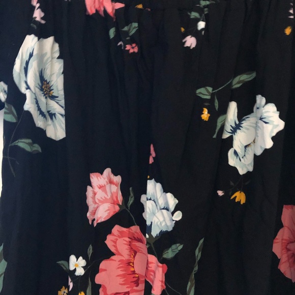 Off the shoulder summer dress - Picture 3 of 3